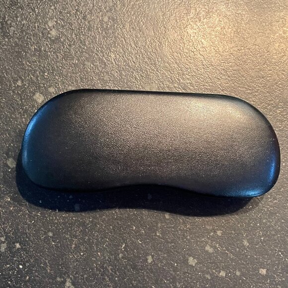 Ray Ban Sturdy Eyeglasses Case Black (Case Only) - Picture 4 of 4